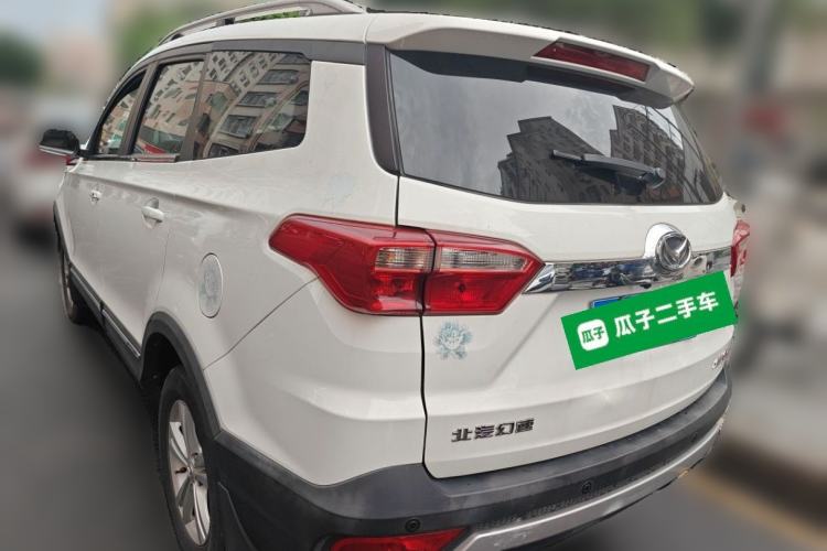 Used HYOSOW S3 2016 S3L 1.5L Manual Prestige Edition Rear Left 45 Deg