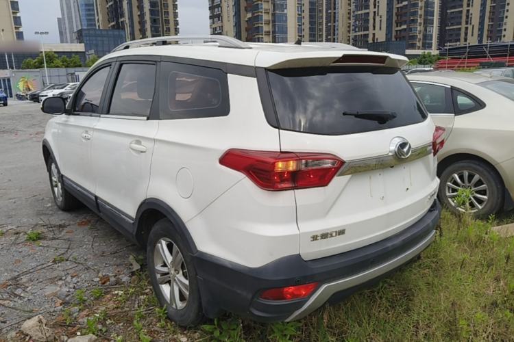 Used HYOSOW S3 2016 S3L 1.5L Manual Prestige Edition Rear Left 45 Deg