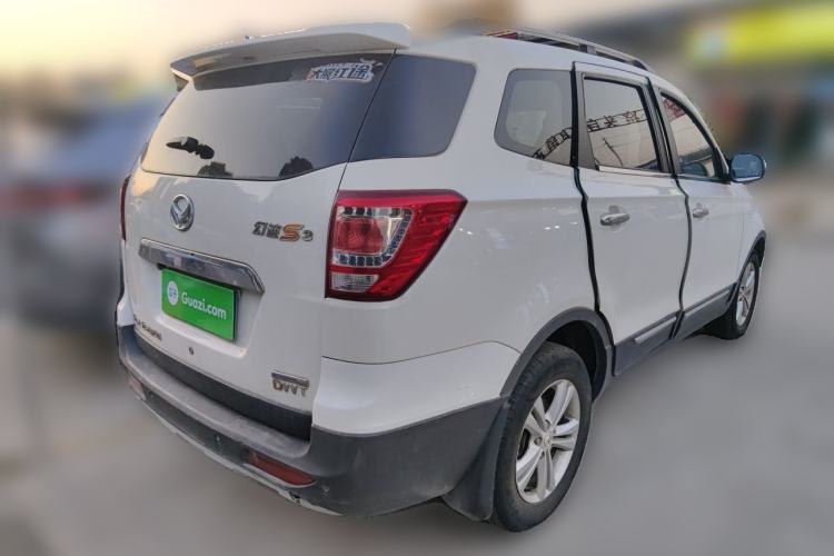 Used HYOSOW S3 2016 1.5L Manual Comfort Version China IV Emission Standard Rear Right 45 Deg