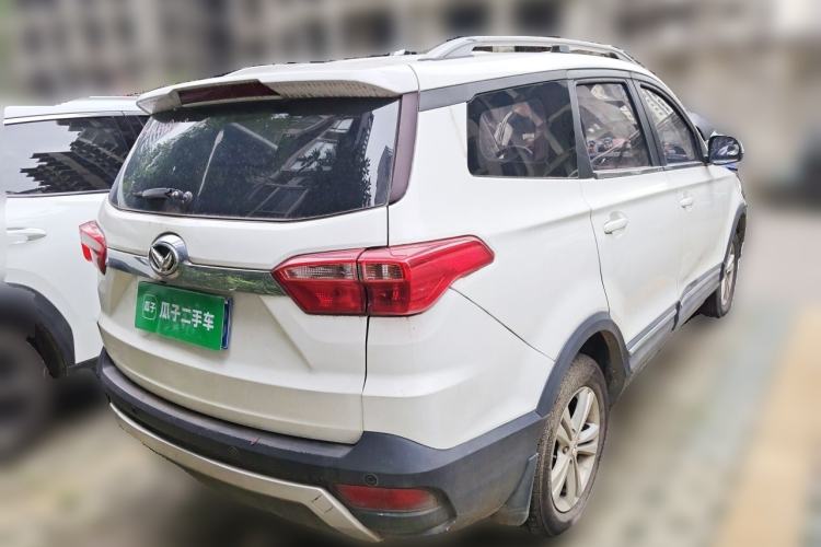 Used HYOSOW S3 2016 S3L 1.5L Manual Prestige Edition Rear Right 45 Deg