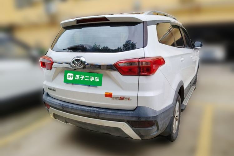 Used HYOSOW S3 2016 S3L 1.5L Manual Prestige Edition Rear Right 45 Deg