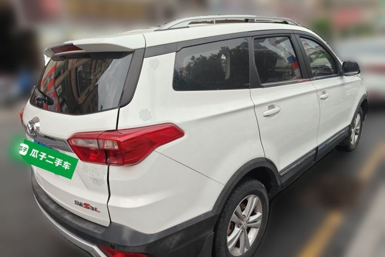 Used HYOSOW S3 2016 S3L 1.5L Manual Prestige Edition Rear Right 45 Deg