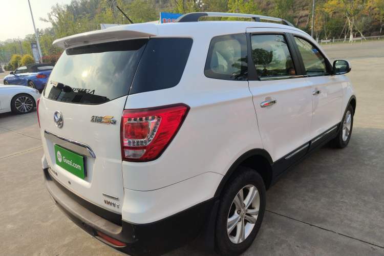 Used HYOSOW S3 2016 1.5L Manual Luxury Edition China IV Emission Standard Rear Right 45 Deg