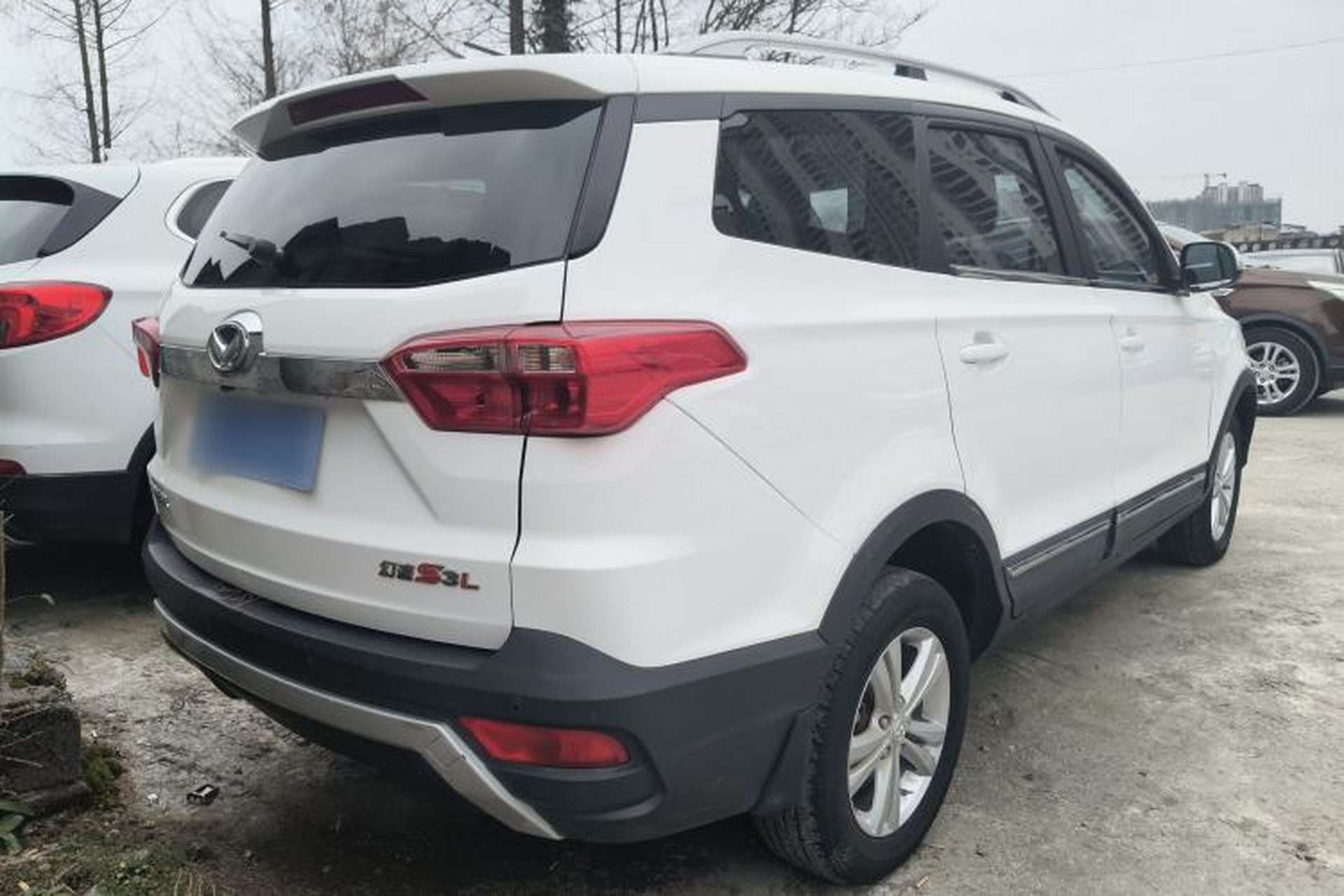 Used HYOSOW S3 2016 S3L 1.5L Manual Prestige Edition Rear Right 45 Deg