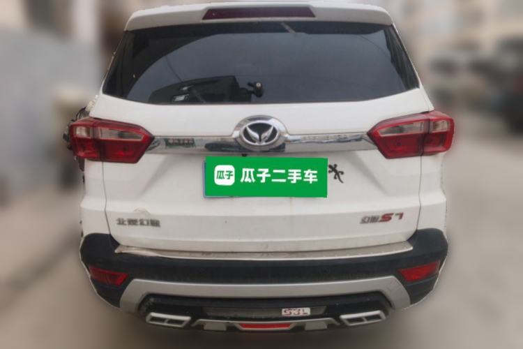 Used HYOSOW S3 2016 S3L 1.5L Manual Prestige Edition Rear