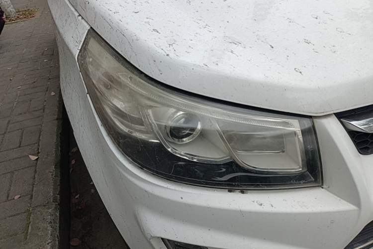 Used HYOSOW S3 2016 1.5L Manual Comfort Version China IV Emission Standard Right Front Headlight