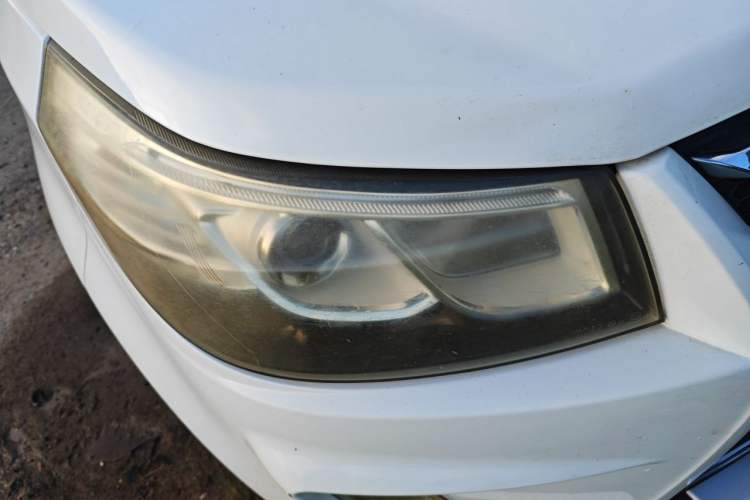 Used HYOSOW S3 2016 1.5L Manual Comfort Version China V Right Front Headlight
