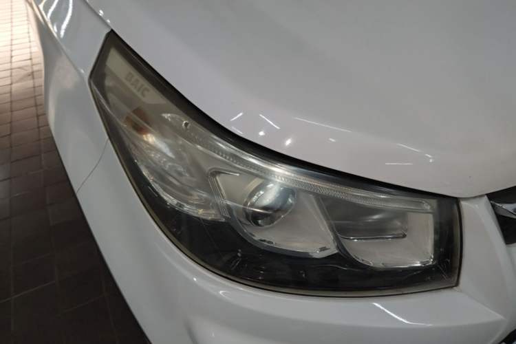 Used HYOSOW S3 2016 1.5L Manual Luxury Edition China IV Emission Standard Right Front Headlight