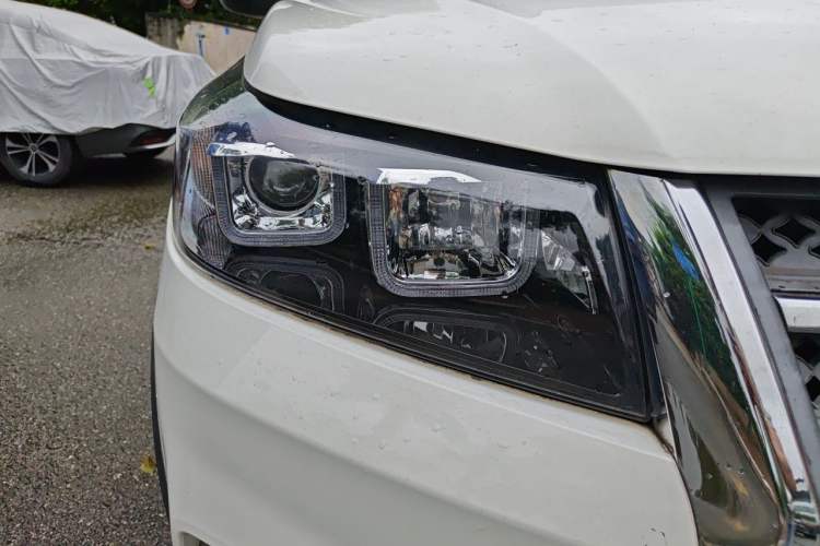 Used HYOSOW S3 2016 S3L 1.5L Manual Prestige Edition Right Front Headlight