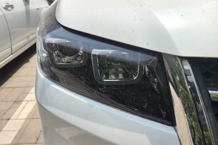 Used HYOSOW S3 2016 S3L 1.5L Manual Prestige Edition Right Front Headlight