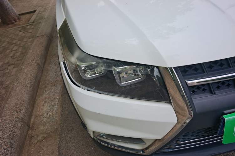 Used HYOSOW S3 2016 S3L 1.5L Manual Premium Edition Right Front Headlight