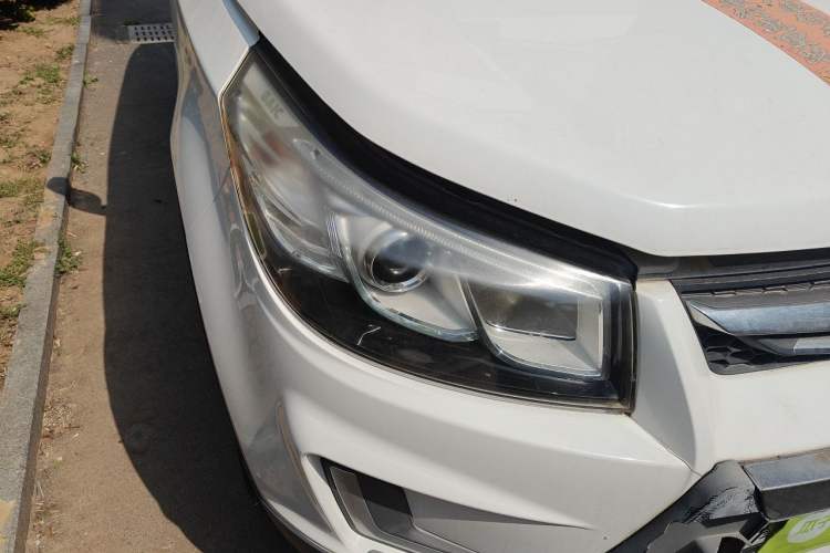 Used HYOSOW S3 2016 1.5L Manual Entrepreneurship Model Right Front Headlight