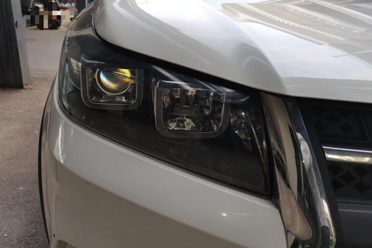 Used HYOSOW S3 2016 S3L 1.5L Manual Prestige Edition Right Front Headlight