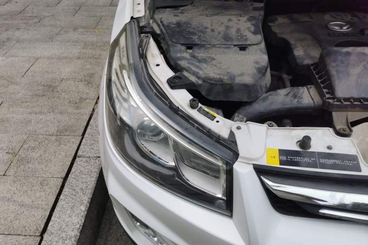 Used HYOSOW S3 2016 1.5L Manual Comfort Version China IV Emission Standard Right Front Headlight