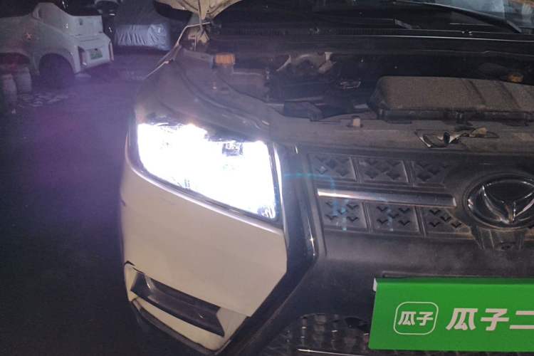 Used HYOSOW S3 2016 S3L 1.5L Manual Premium Edition Right Front Headlight