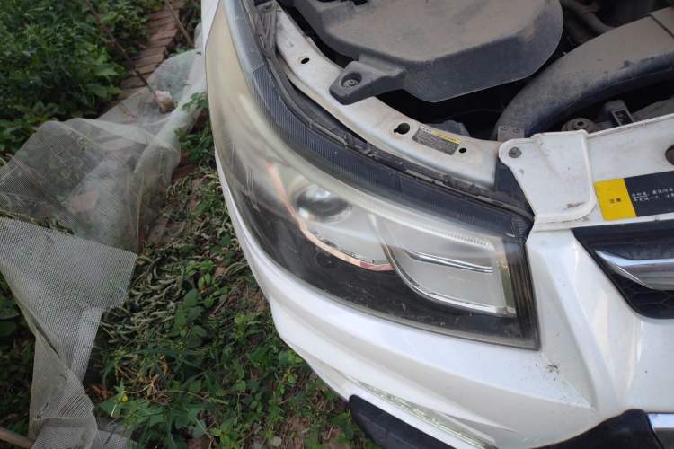 Used HYOSOW S3 2016 1.5L Manual Comfort Version China IV Emission Standard Right Front Headlight