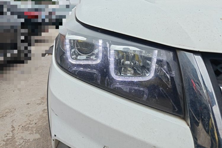 Used HYOSOW S3 2016 S3L 1.5L Manual Premium Edition Right Front Headlight