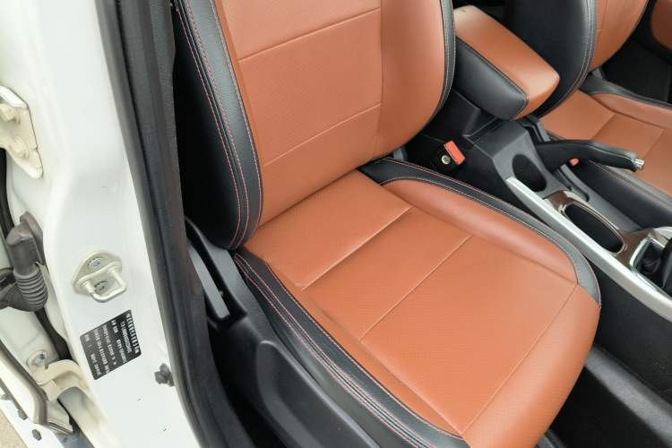 Used HYOSOW S3 2016 S3L 1.5L Manual Premium Edition Right Front Seat