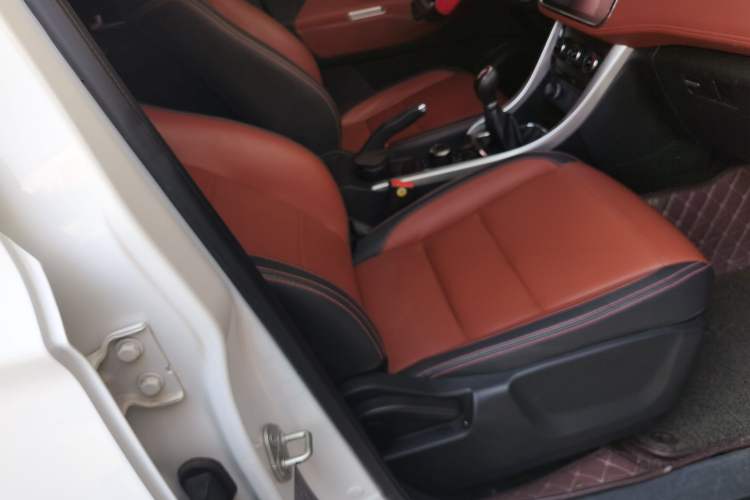 Used HYOSOW S3 2016 S3L 1.5L Manual Premium Edition Right Front Seat