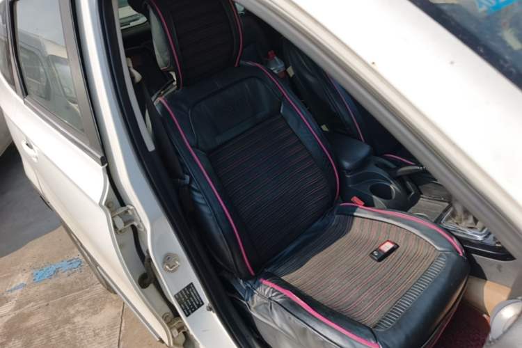 Used HYOSOW S3 2016 1.5L Manual Comfort Version China V Right Front Seat