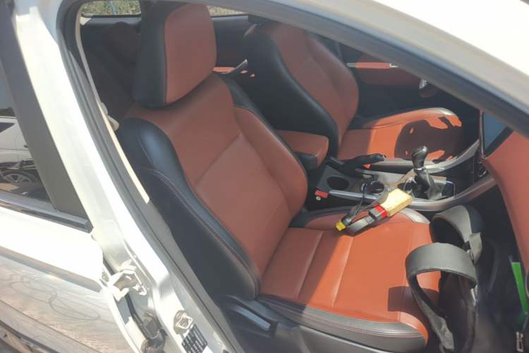 Used HYOSOW S3 2016 S3L 1.5L Manual Premium Edition Right Front Seat
