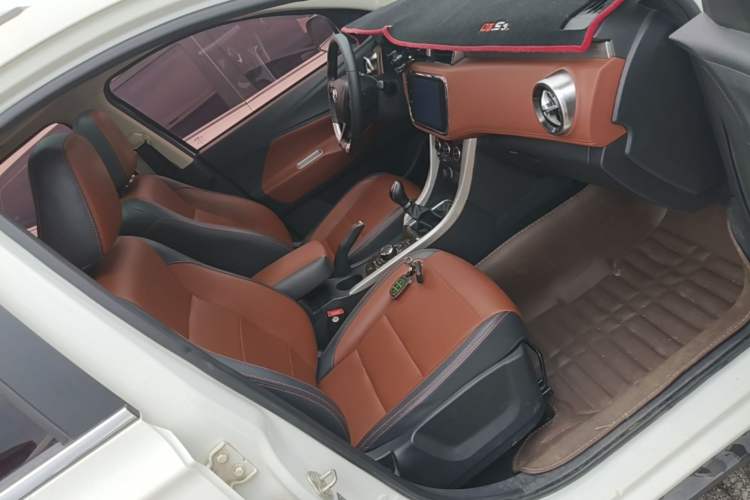 Used HYOSOW S3 2016 S3L 1.5L Manual Prestige Edition Right Front Seat