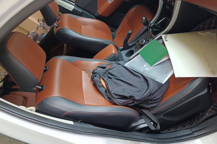 Used HYOSOW S3 2016 S3L 1.5L Manual Prestige Edition Right Front Seat
