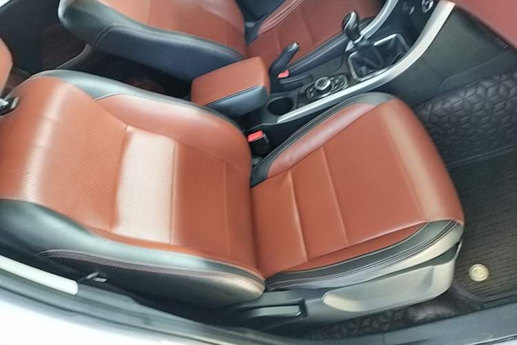 Used HYOSOW S3 2016 S3L 1.5L Manual Prestige Edition Right Front Seat