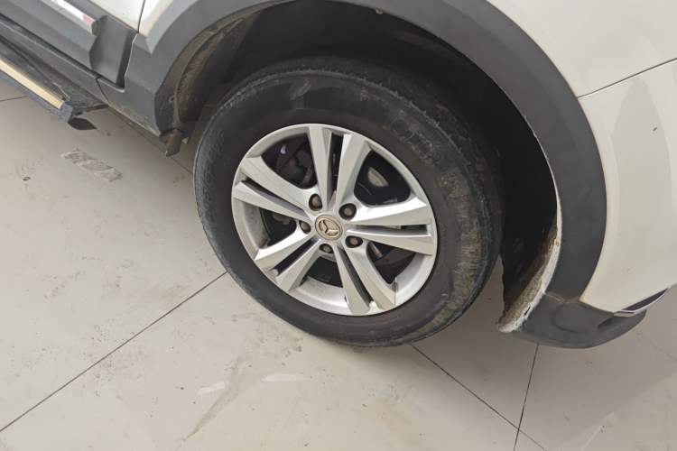 Used HYOSOW S3 2016 S3L 1.5L Manual Premium Edition Right Front Wheel Hub