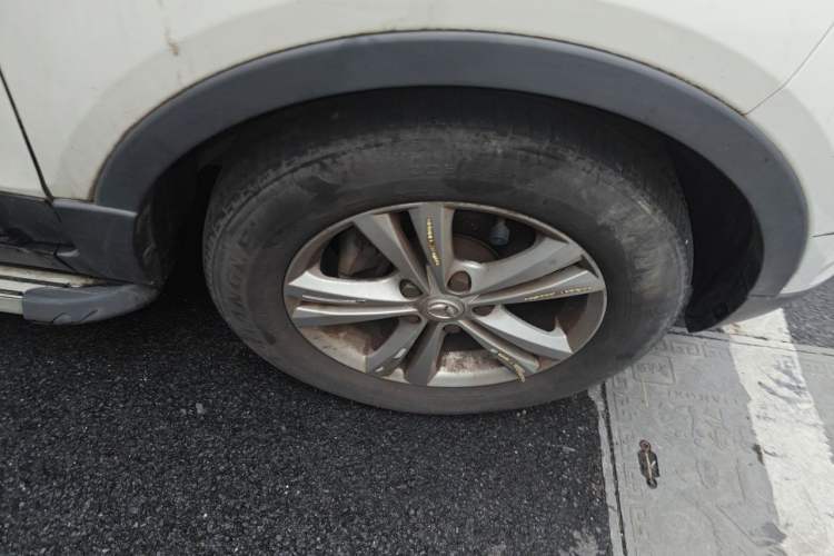 Used HYOSOW S3 2016 1.5L Manual Entrepreneurship Model Right Front Wheel Hub