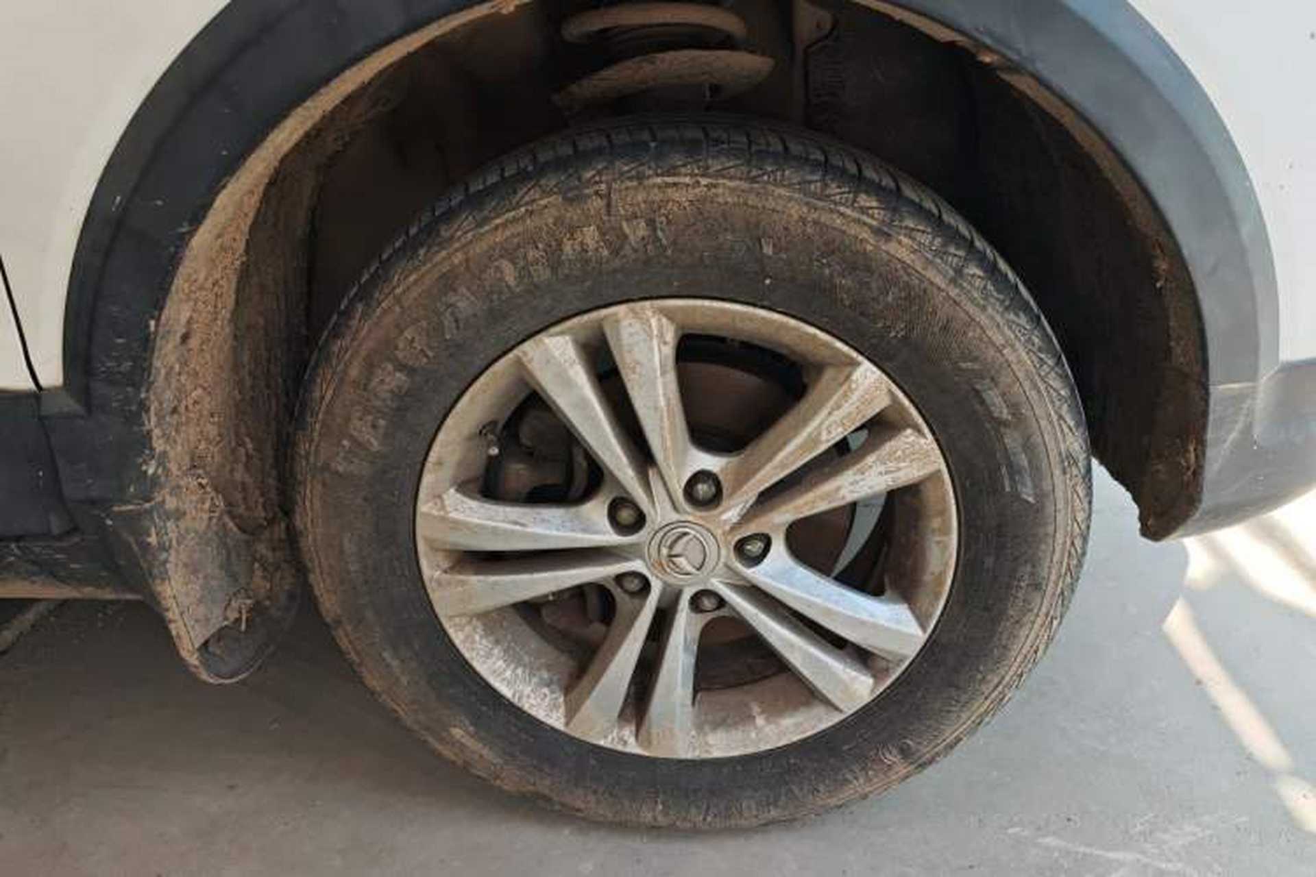 Used HYOSOW S3 2016 S3L 1.5L Manual Prestige Edition Right Front Wheel Hub