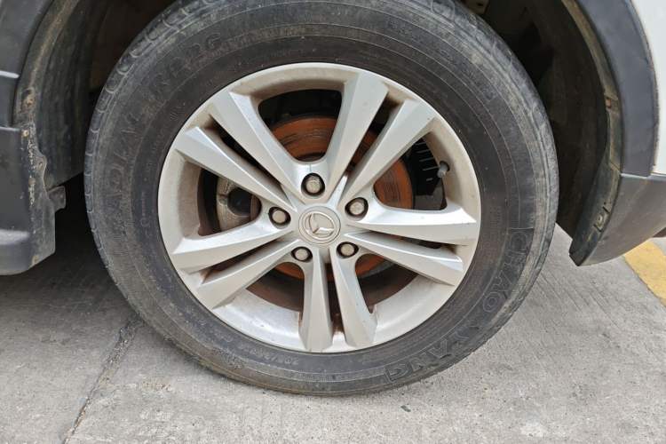 Used HYOSOW S3 2016 1.5L Manual Luxury Model China V Standard Right Front Wheel Hub