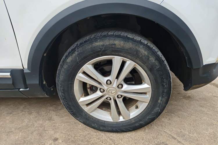 Used HYOSOW S3 2016 S3L 1.5L Manual Premium Edition Right Front Wheel Hub