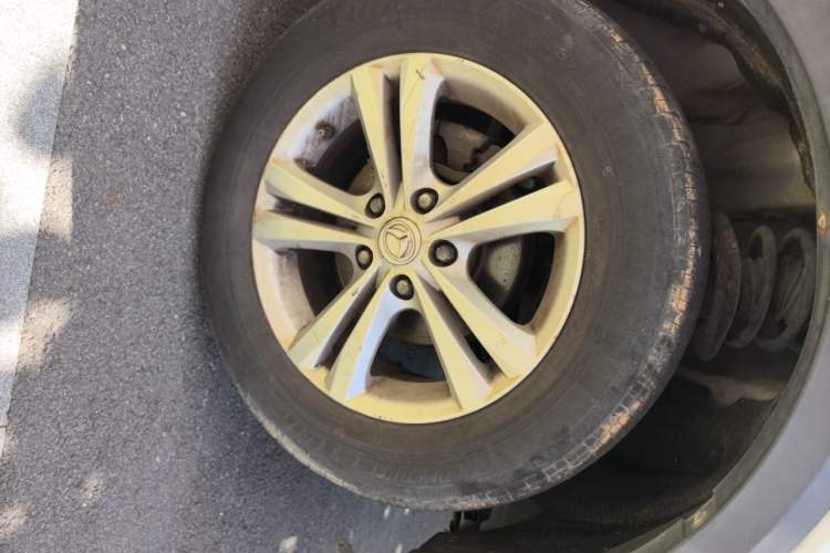 Used HYOSOW S3 2016 1.5L Manual Luxury Model China V Standard Right Front Wheel Hub