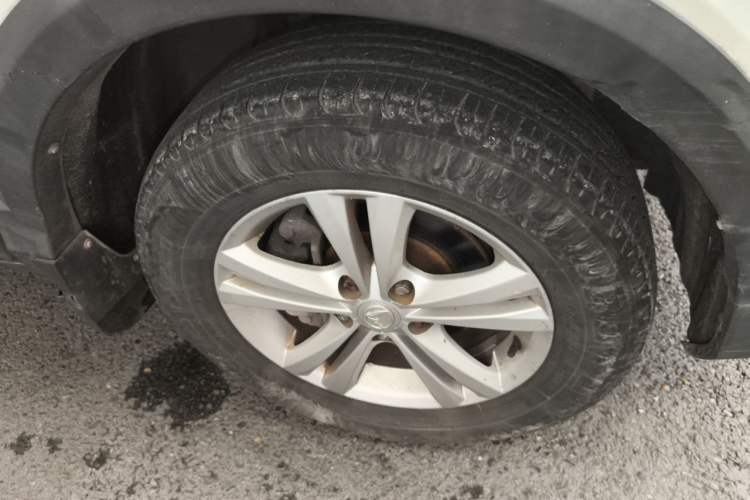 Used HYOSOW S3 2016 S3L 1.5L Manual Premium Edition Right Front Wheel Hub