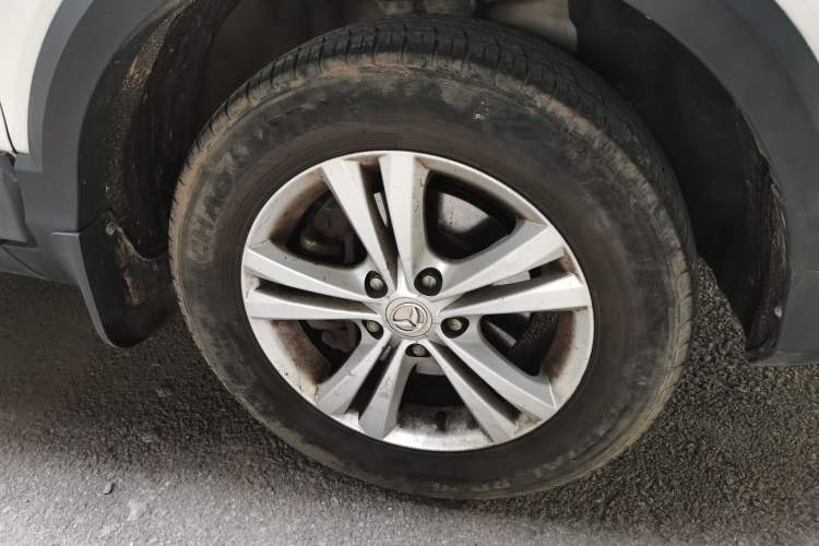 Used HYOSOW S3 2016 S3L 1.5L Manual Prestige Edition Right Front Wheel Hub