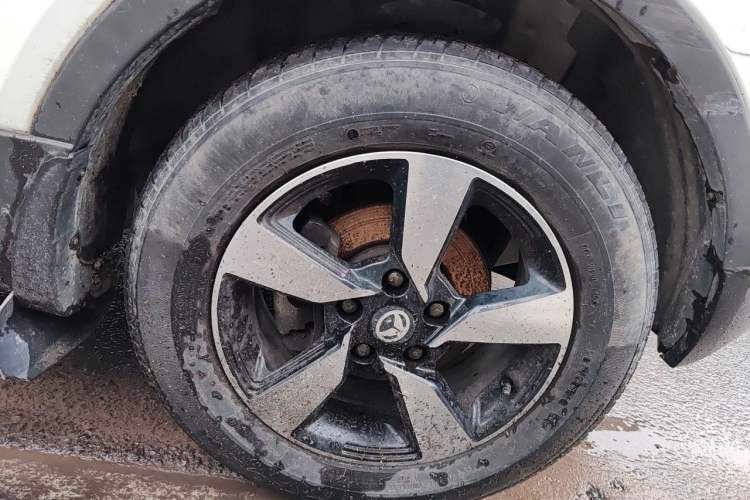 Used HYOSOW S3 2016 1.5L Manual Comfort Version China V Right Front Wheel Hub