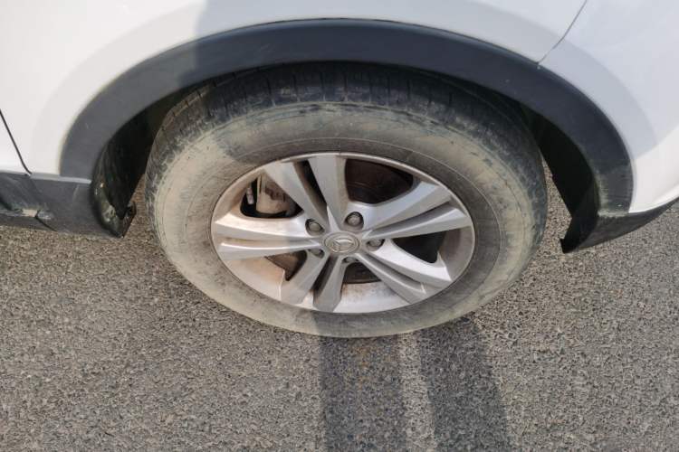 Used HYOSOW S3 2016 1.5L Manual Luxury Model China V Standard Right Front Wheel Hub