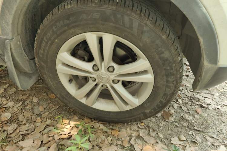 Used HYOSOW S3 2016 1.5L Manual Entrepreneurship Model Right Front Wheel Hub