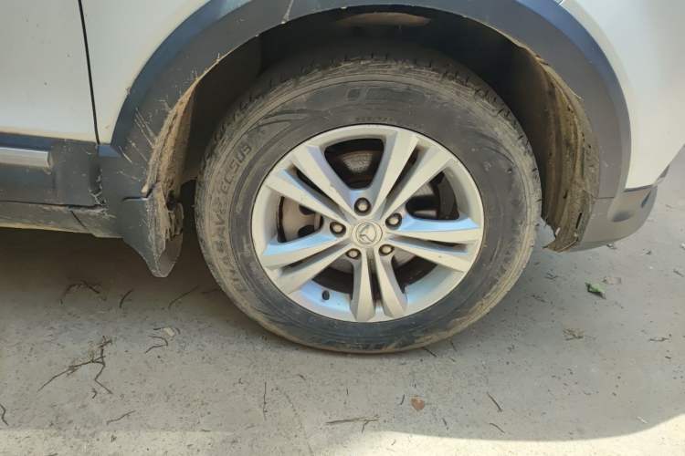 Used HYOSOW S3 2016 S3L 1.5L Manual Premium Edition Right Front Wheel Hub
