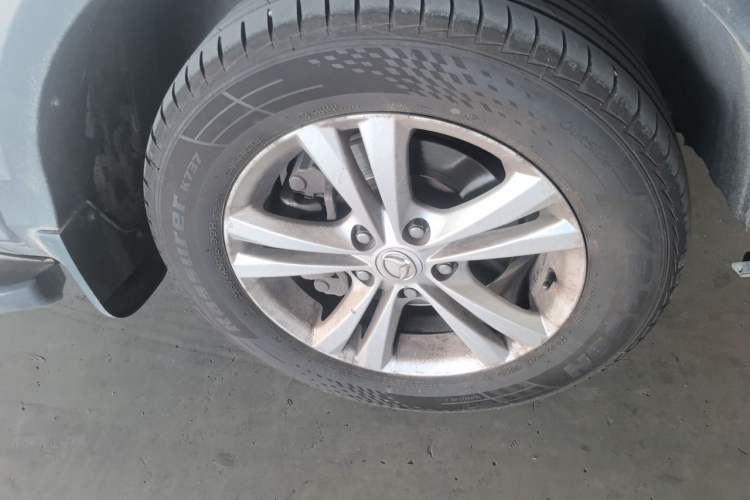 Used HYOSOW S3 2016 S3L 1.5L Manual Premium Edition Right Front Wheel Hub