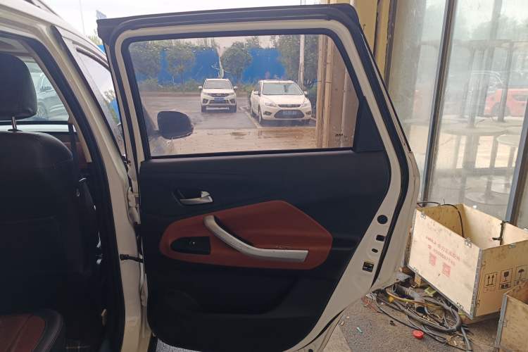 Used HYOSOW S3 2016 S3L 1.5L Manual Prestige Edition Right Rear Door Interior