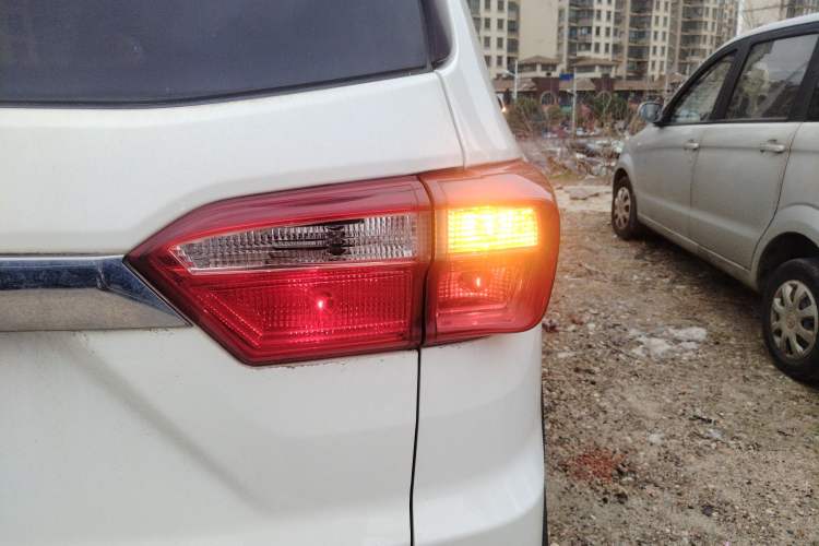 Used HYOSOW S3 2016 S3L 1.5L Manual Prestige Edition Right Rear Taillight