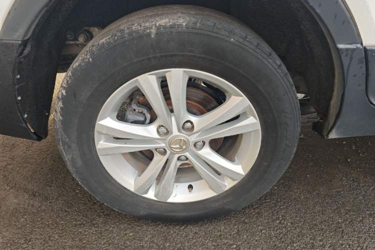 Used HYOSOW S3 2016 1.5L Manual Luxury Model China V Standard Right Rear Wheel Hub