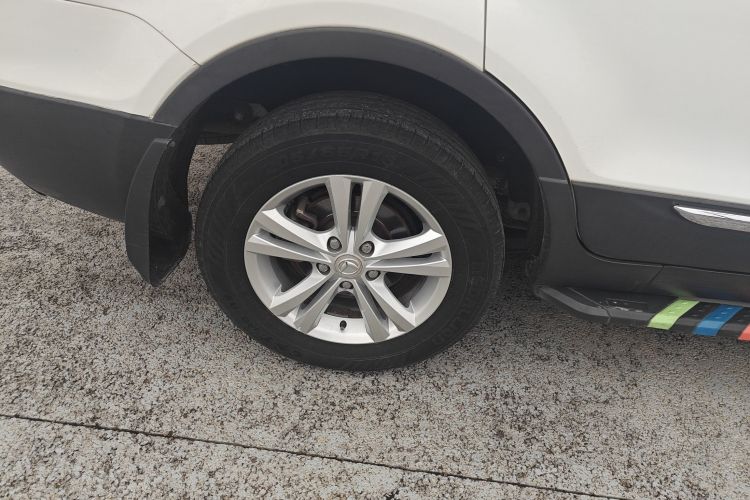 Used HYOSOW S3 2016 1.5L Manual Luxury Edition China IV Emission Standard Right Rear Wheel Hub