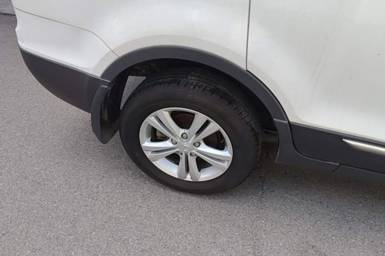 Used HYOSOW S3 2016 1.5L Manual Comfort Version China IV Emission Standard Right Rear Wheel Hub