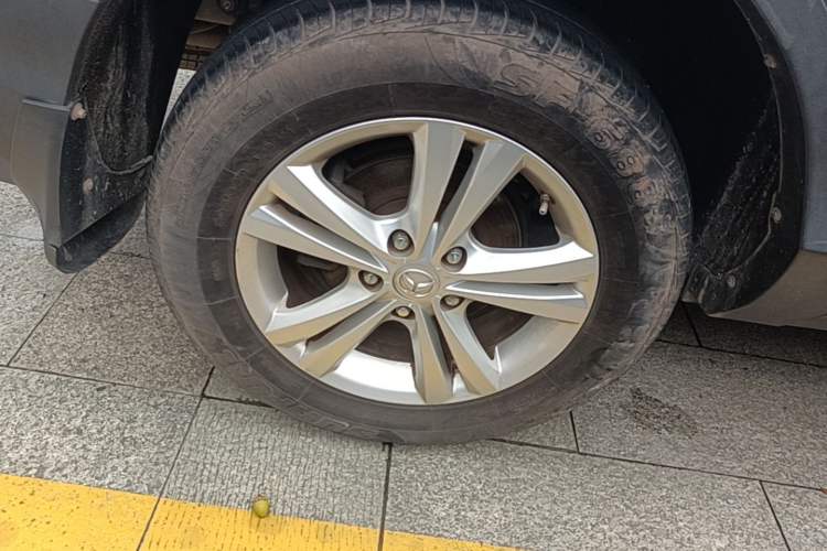 Used HYOSOW S3 2016 S3L 1.5L Manual Prestige Edition Right Rear Wheel Hub
