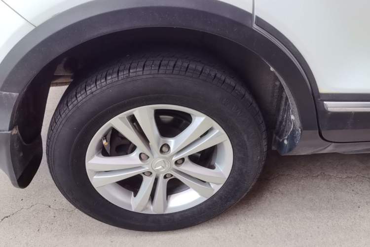 Used HYOSOW S3 2016 S3L 1.5L Manual Premium Edition Right Rear Wheel Hub