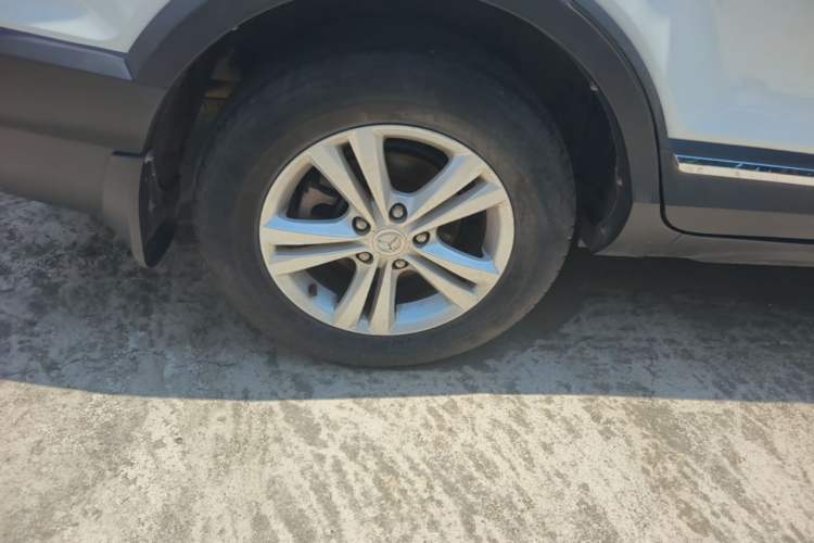 Used HYOSOW S3 2016 S3L 1.5L Manual Premium Edition Right Rear Wheel Hub