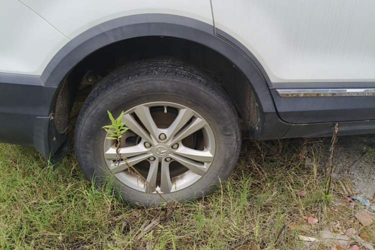 Used HYOSOW S3 2016 S3L 1.5L Manual Prestige Edition Right Rear Wheel Hub